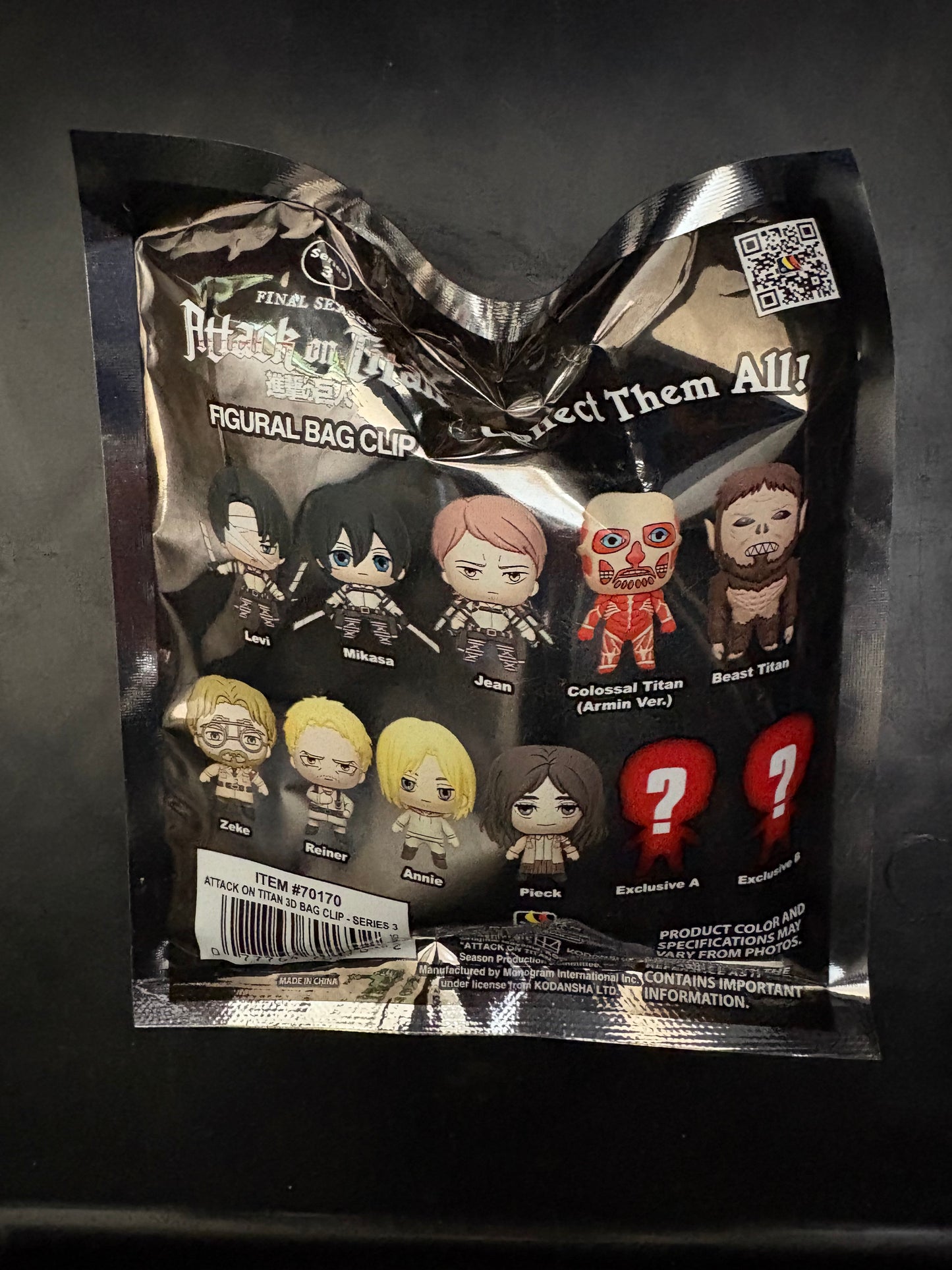 Attack on Titan series 3 bag clip